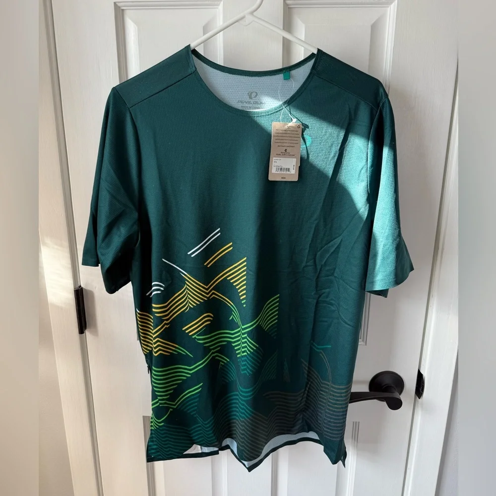 Pearl Izumi Green and Yellow Men's Mountain Bike Jersey - Picture 1 of 3